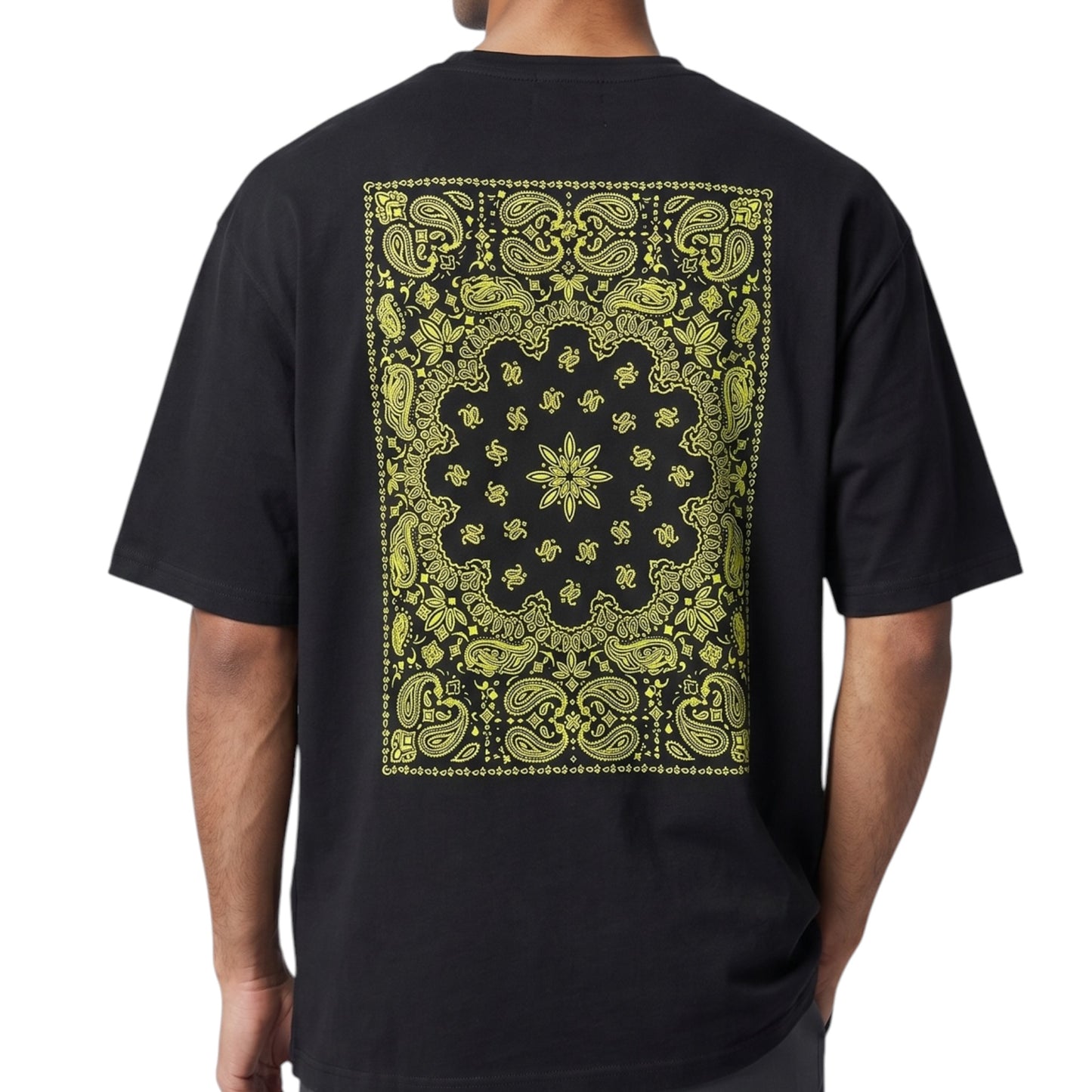Yellow Bandana Black- T shirt